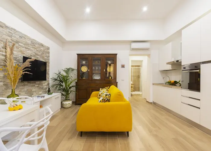 Mirasole House